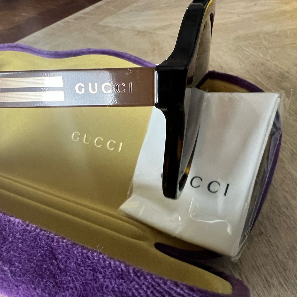 Gucci Tortoiseshell Aviator Sunglasses - Picture 2 of 6